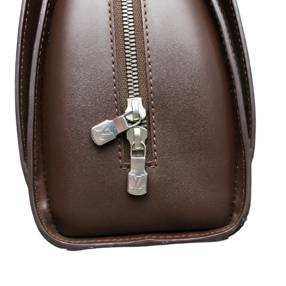 Louis Vuitton Epi Pont Neuf Handbag - Picture 9 of 14